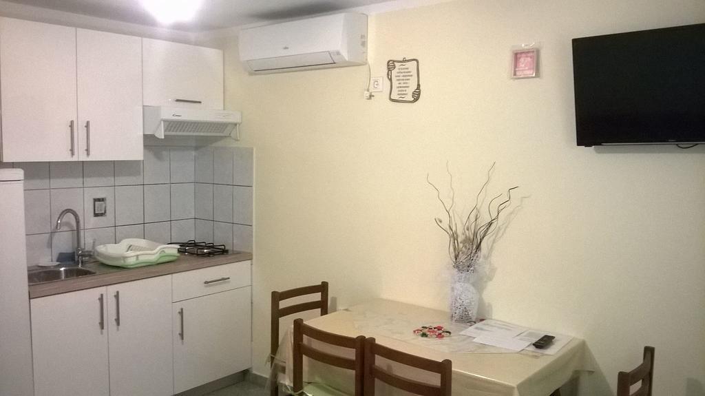 Apartment Rose بولا المظهر الخارجي الصورة