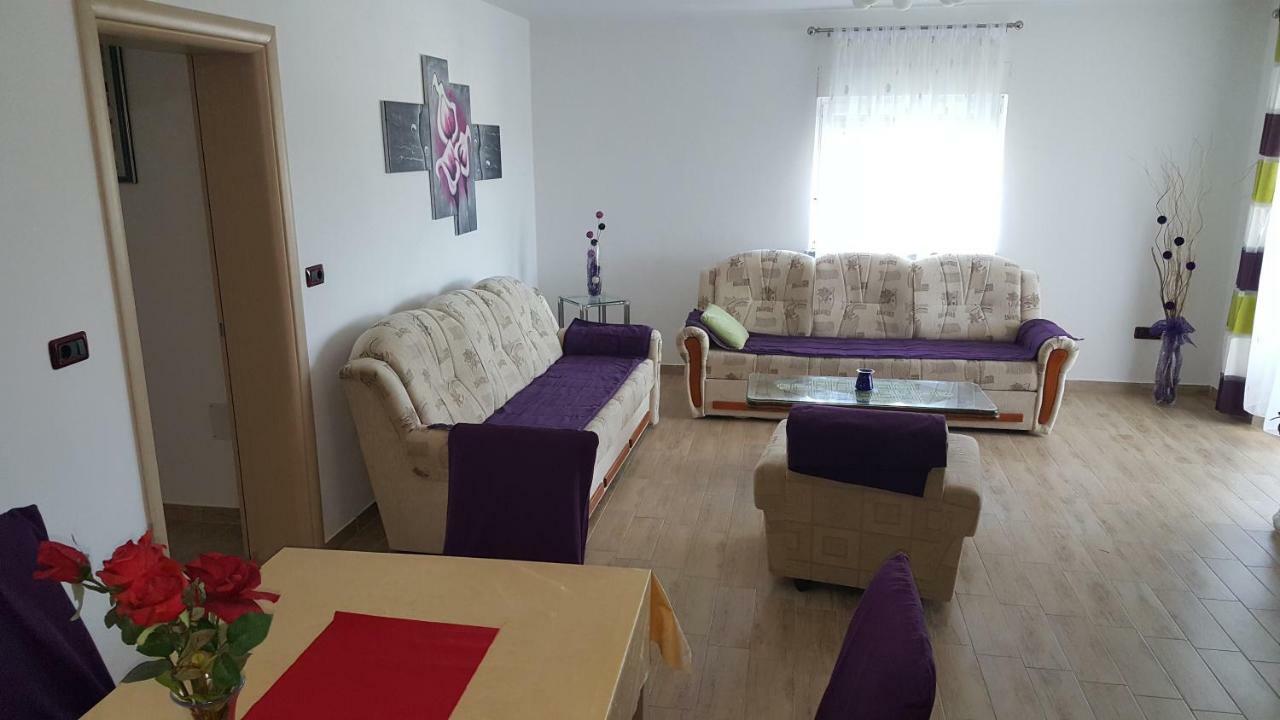 Apartment Rose بولا المظهر الخارجي الصورة
